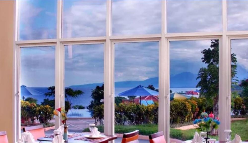 Aston Niu Manokwari Hotel&Conference Center Esterno foto
