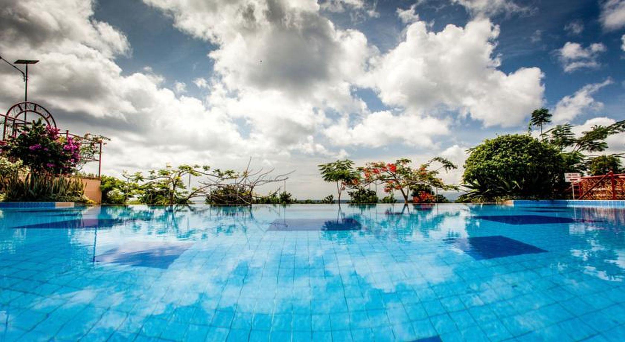 Aston Niu Manokwari Hotel&Conference Center Esterno foto