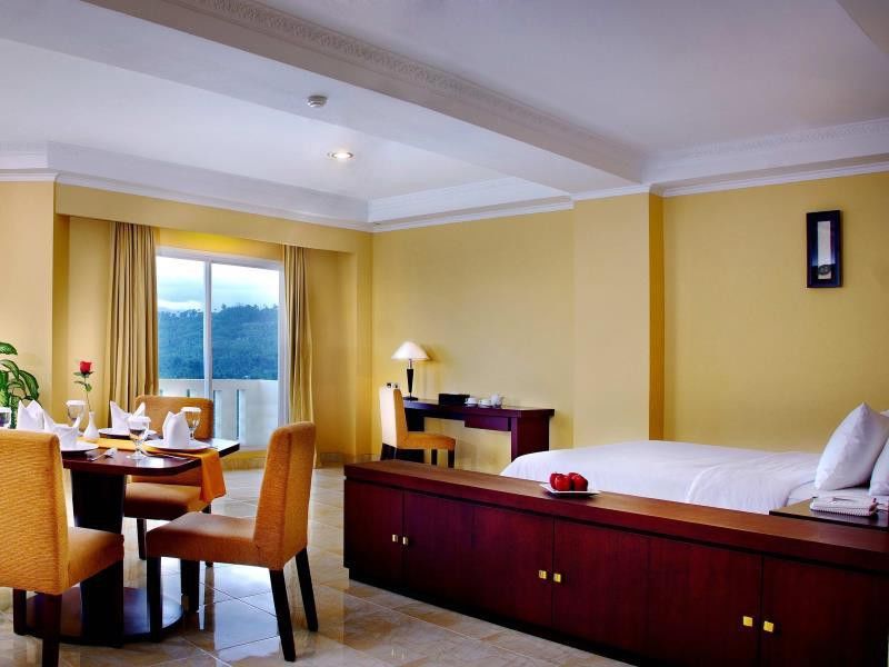 Aston Niu Manokwari Hotel&Conference Center Esterno foto