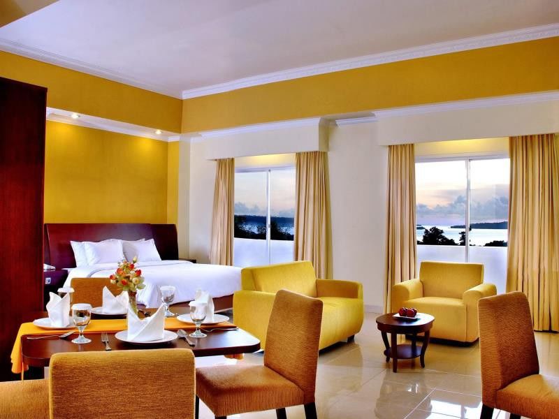 Aston Niu Manokwari Hotel&Conference Center Esterno foto
