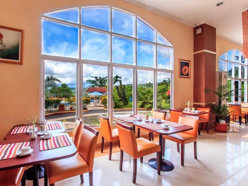 Aston Niu Manokwari Hotel&Conference Center Esterno foto