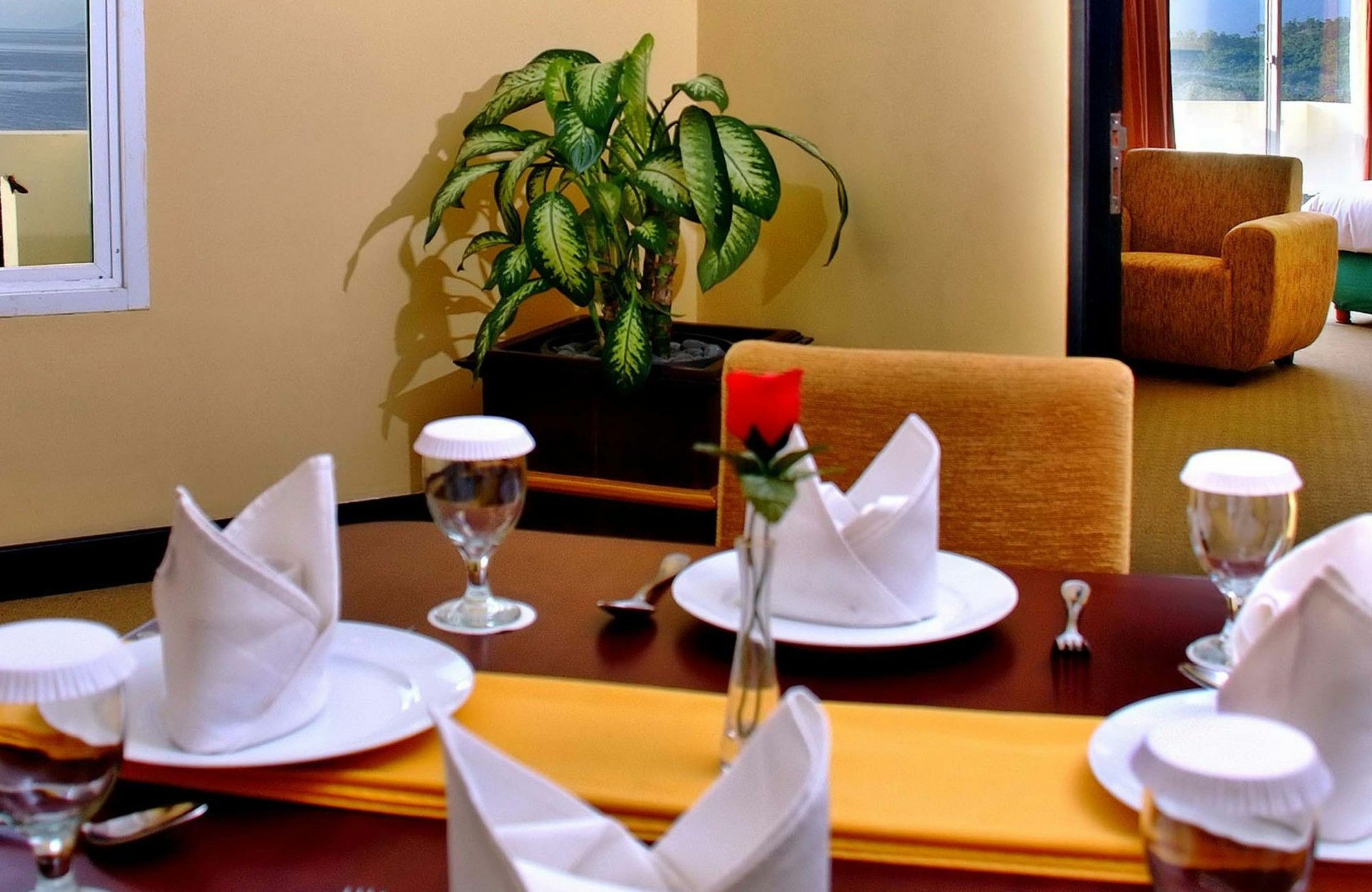 Aston Niu Manokwari Hotel&Conference Center Esterno foto